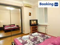 Квартира посуточно Запорожье ул. Л. Жаботинского, 7а (Центр)